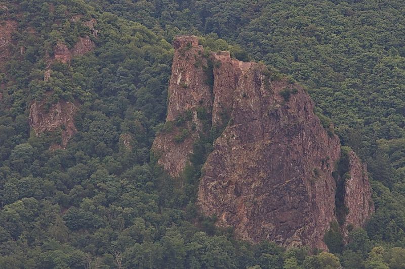 Die Burg an der Klippe